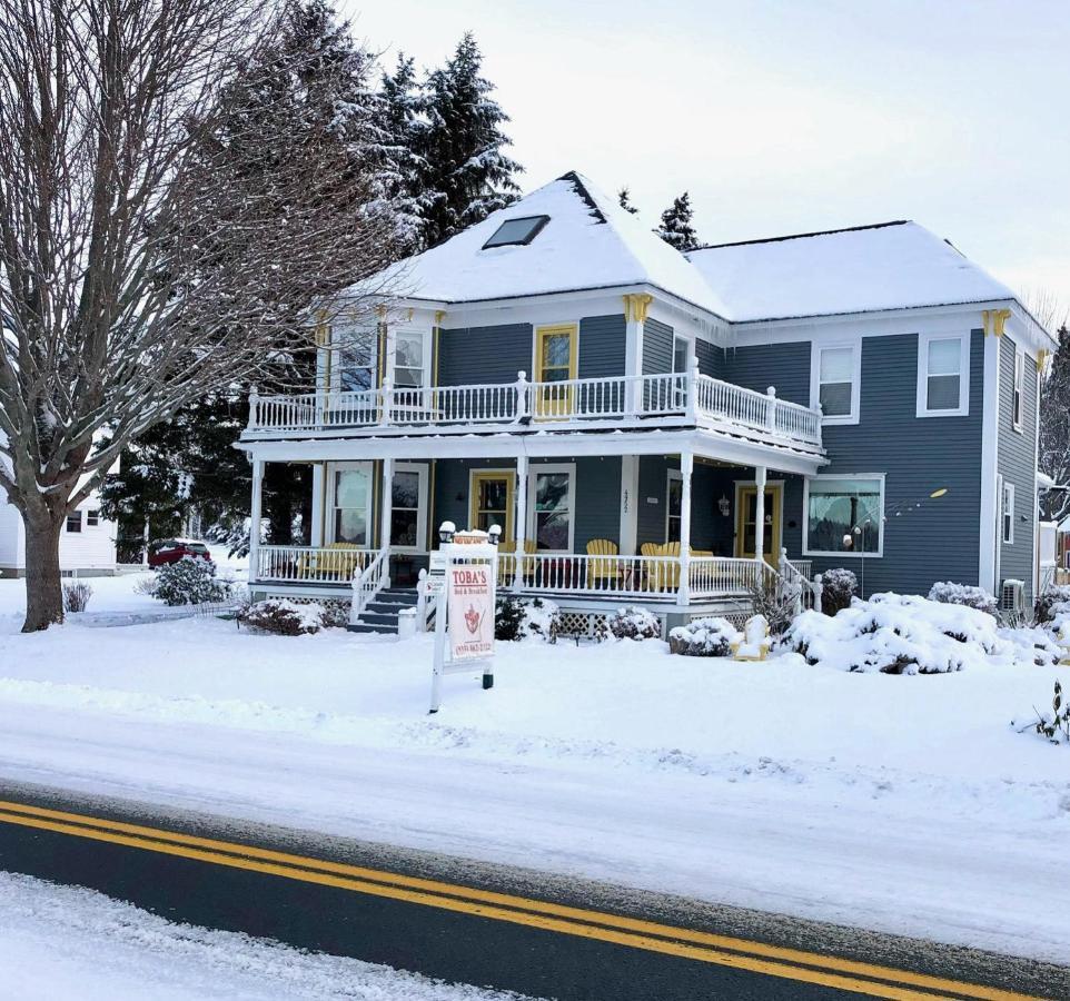 Toba'S Bed & Breakfast Lunenburg Kültér fotó