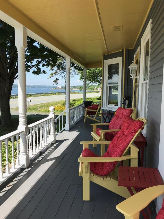 Toba'S Bed & Breakfast Lunenburg Kültér fotó