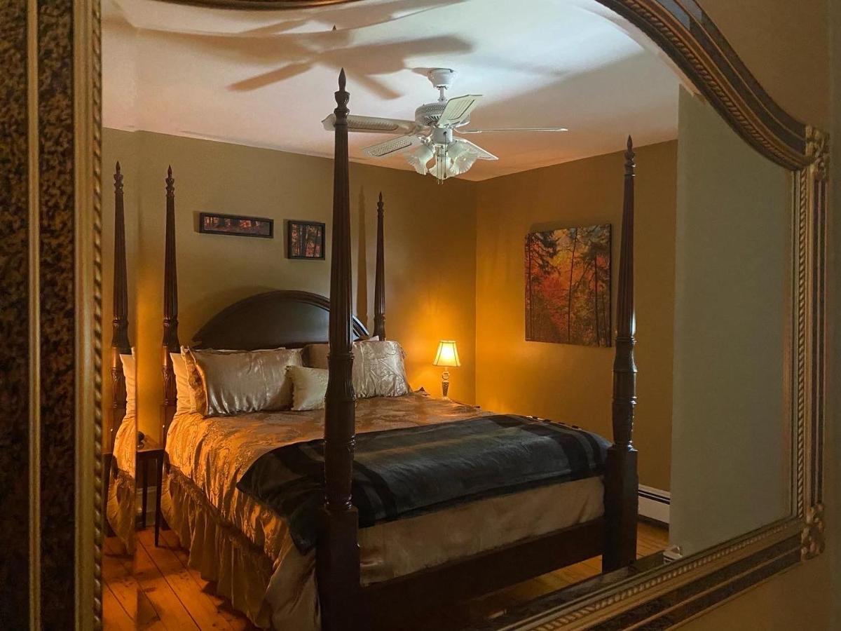 Toba'S Bed & Breakfast Lunenburg Kültér fotó