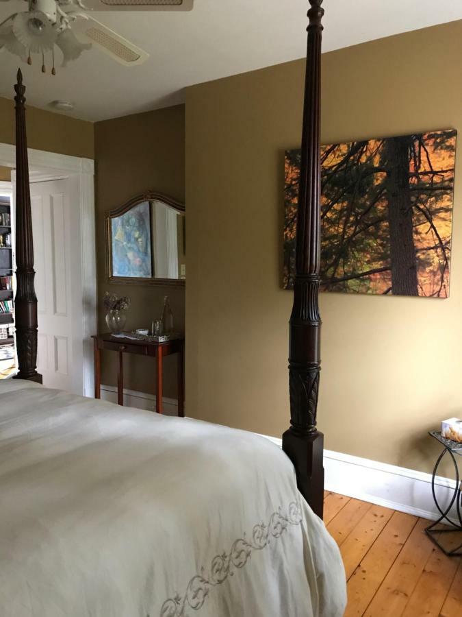 Toba'S Bed & Breakfast Lunenburg Kültér fotó